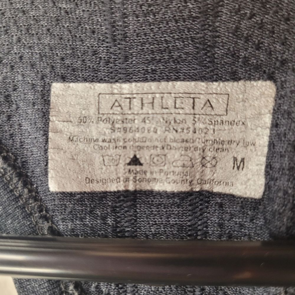 Athleta Fastest Track Racerback Tank Size Medium - Picture 3 of 5